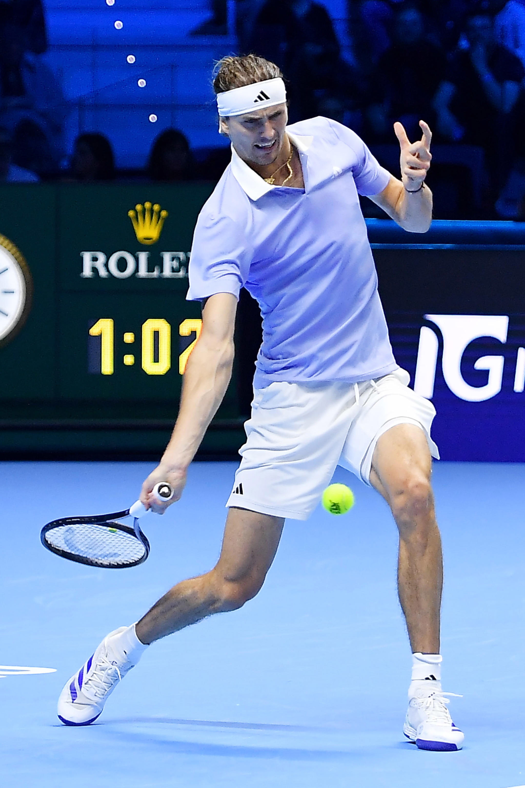 世界网球队强势日本网球队，兹维列夫绝境逆转的简单介绍