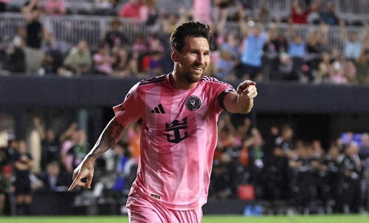 体育平台APP-法国碾压丹麦，梅西扛起全队